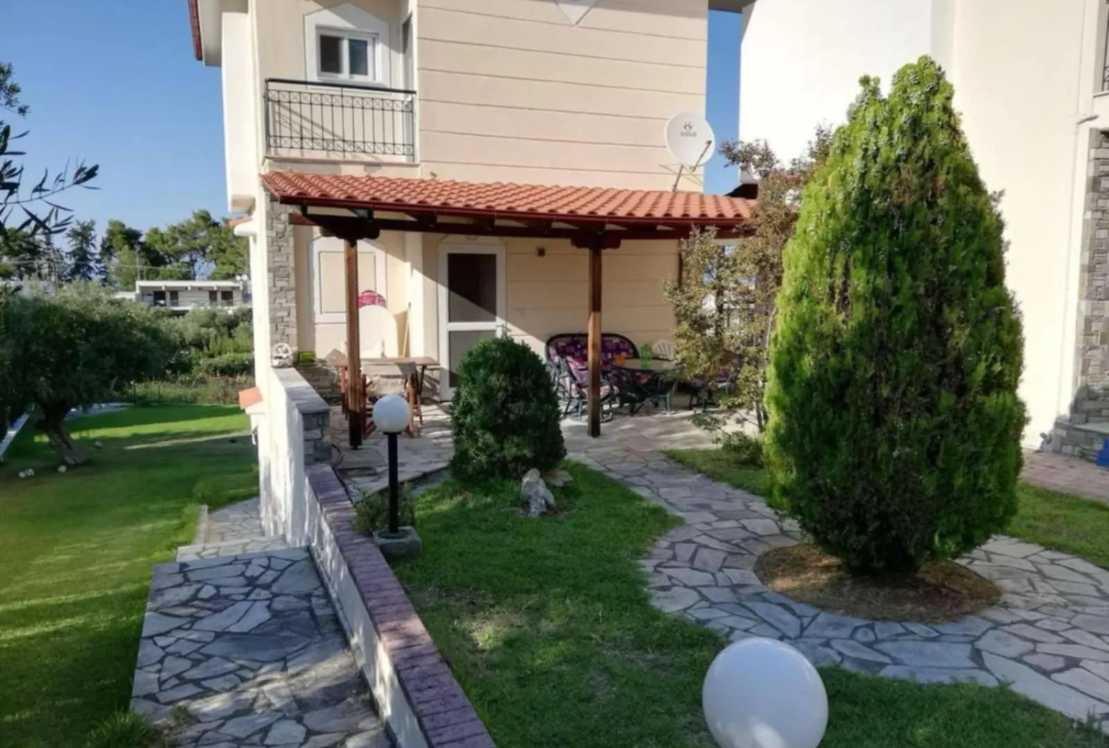 E&M Villa See View Polychrono