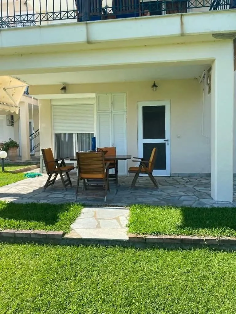 E&M Villa See View Polychrono Greece