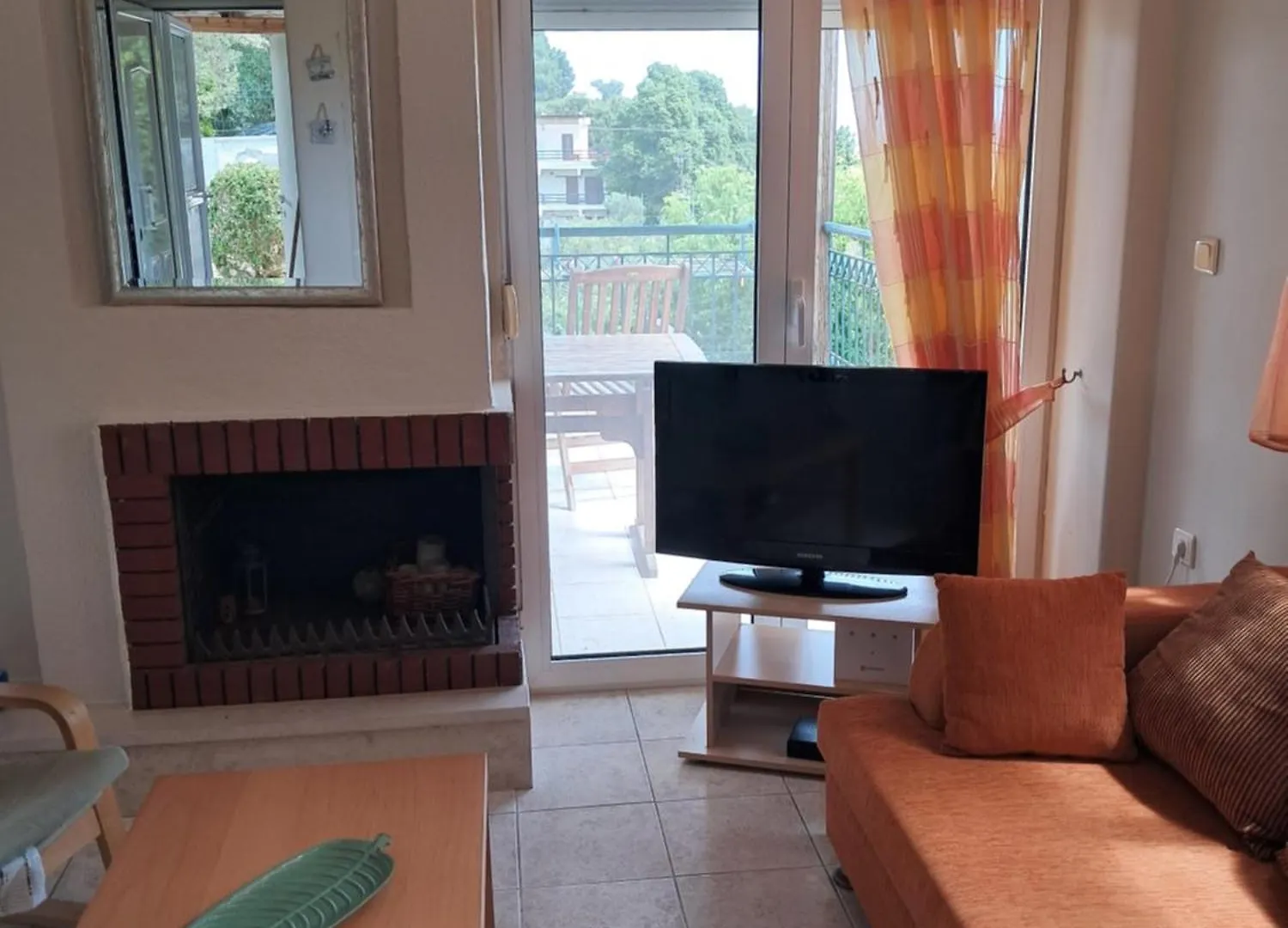 E&M Villa See View Πολύχρονο